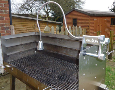 charcoal grill with adjustable grate height