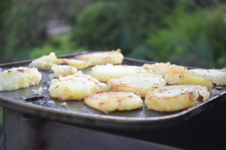 Grilled Potato Slices