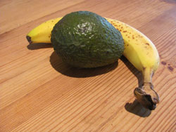 Put your avocado next to a banana like this