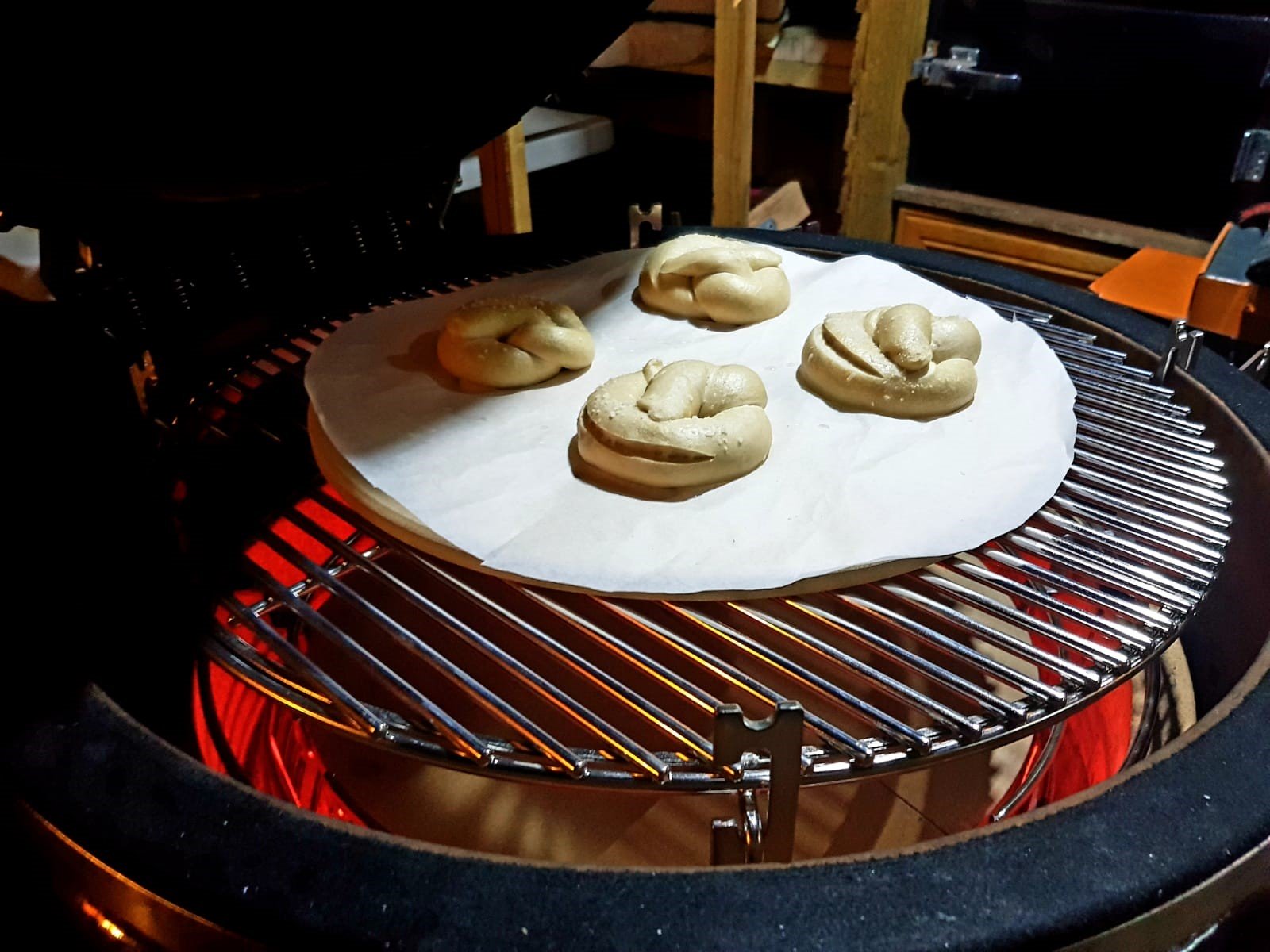 Baking the Pretzels on the Kamado