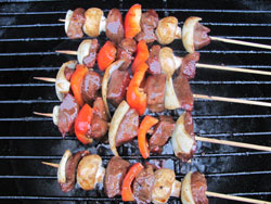 grilled steak marinade on kebabs
