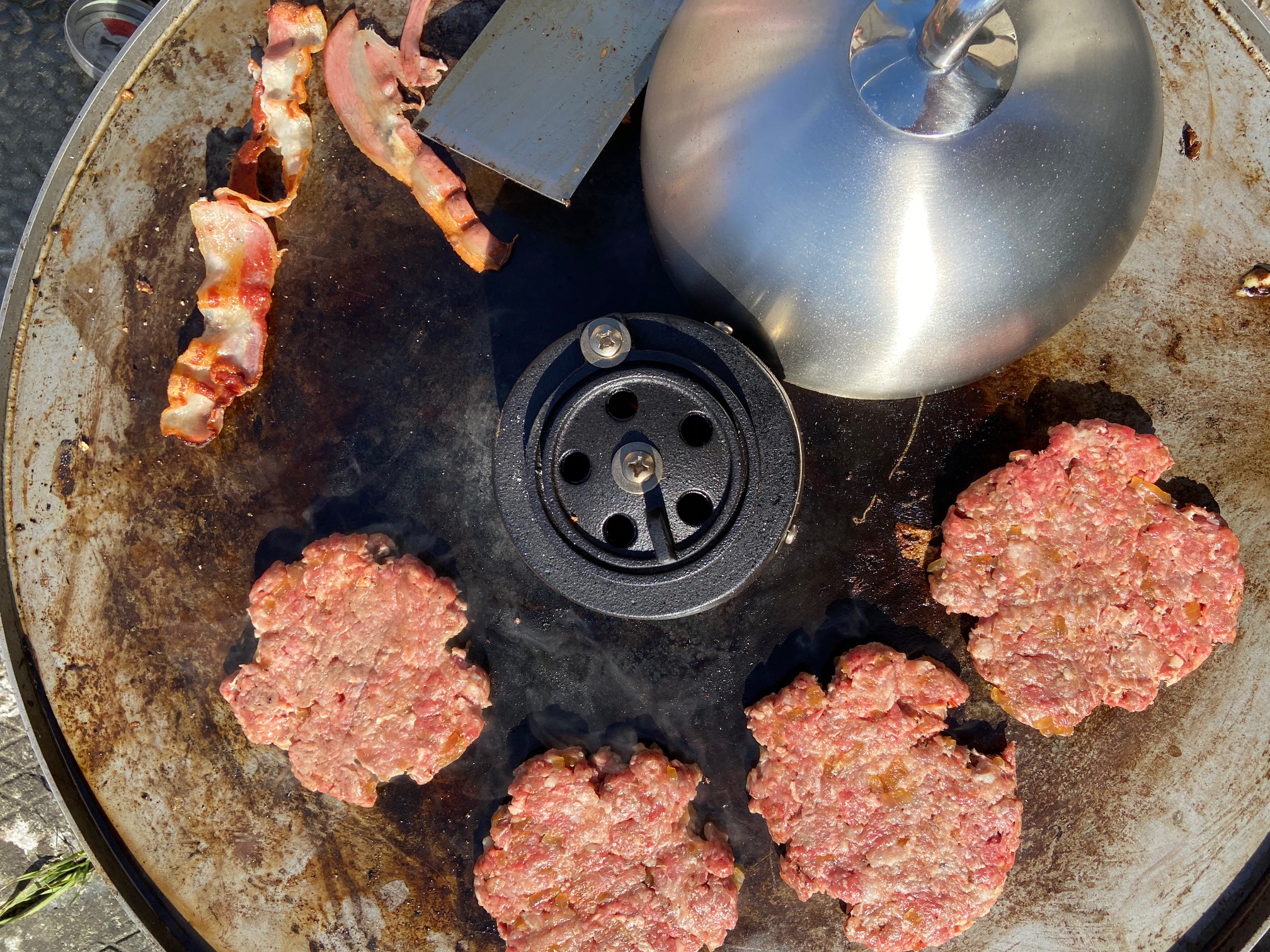 Smashed Burgers on the Monolith ICON Fire Plate