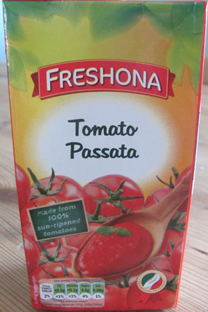 Use passata as the base for low carb barbecue sauce recipes