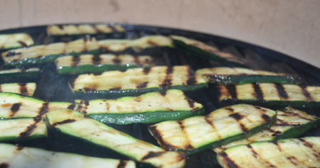 Zucchini (courgette) slices on the plancha